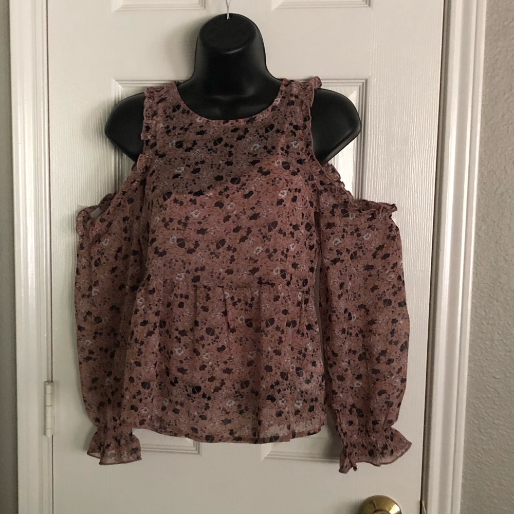 AEO Ruffle Cold Shoulder Floral Blouse